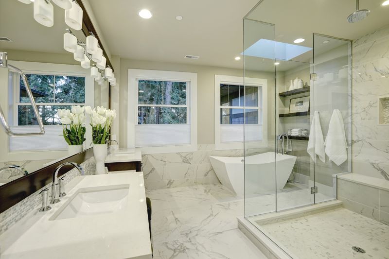 Luxurious Bathtub Area